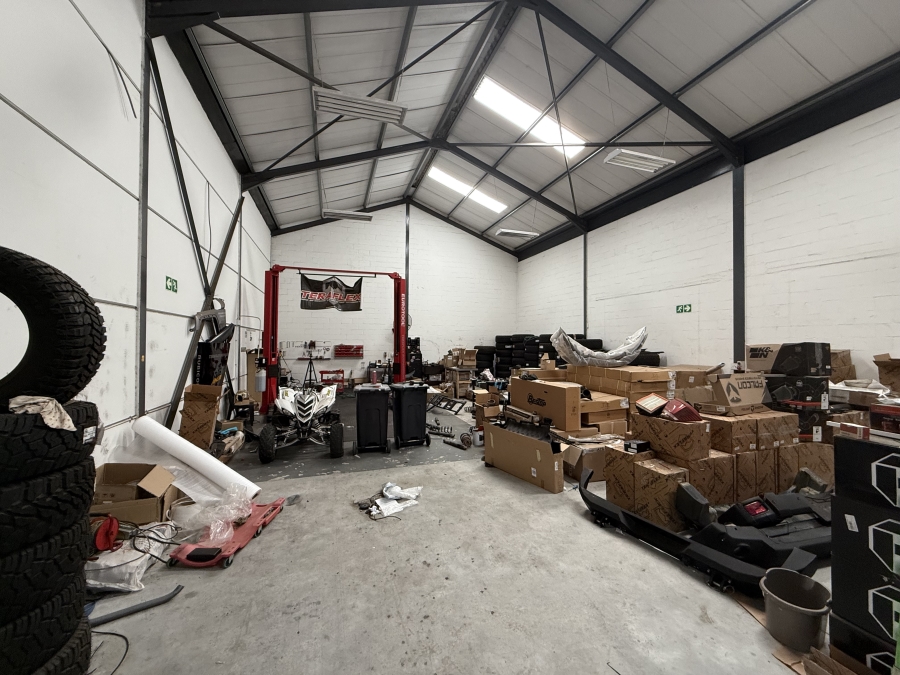 To Let commercial Property for Rent in Rivergate Western Cape